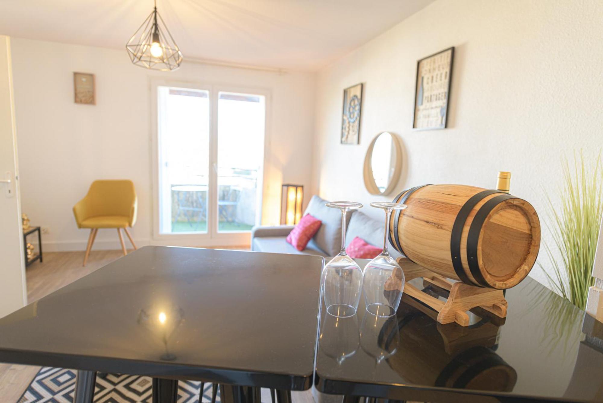 Magnifique Appartement T2 Renove Aux Vendanges 盖亚克 客房 照片