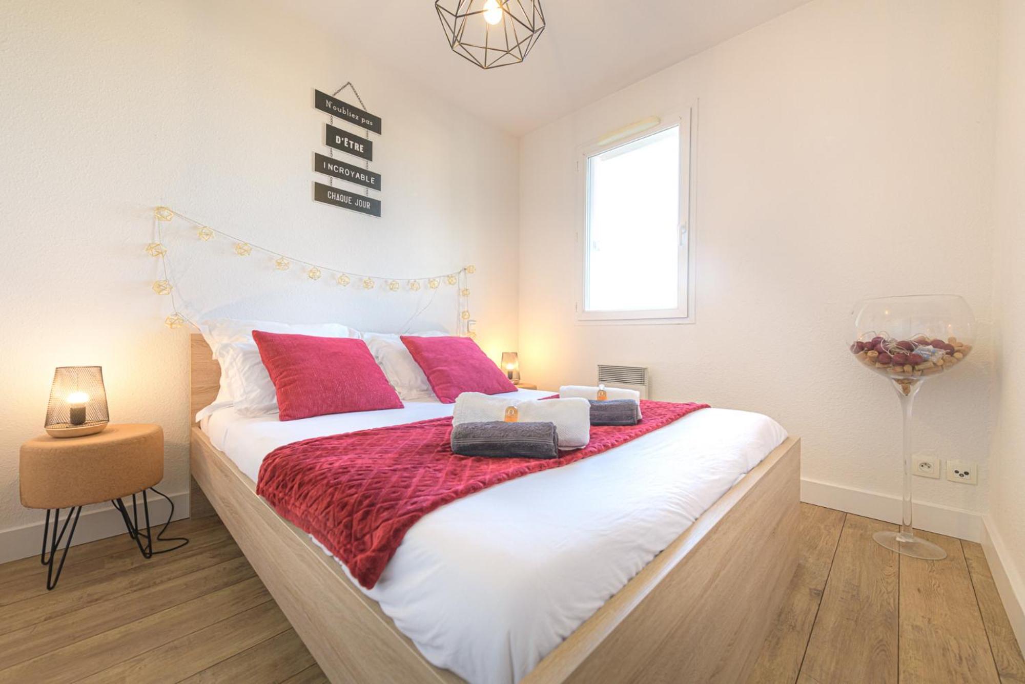 Magnifique Appartement T2 Renove Aux Vendanges 盖亚克 客房 照片
